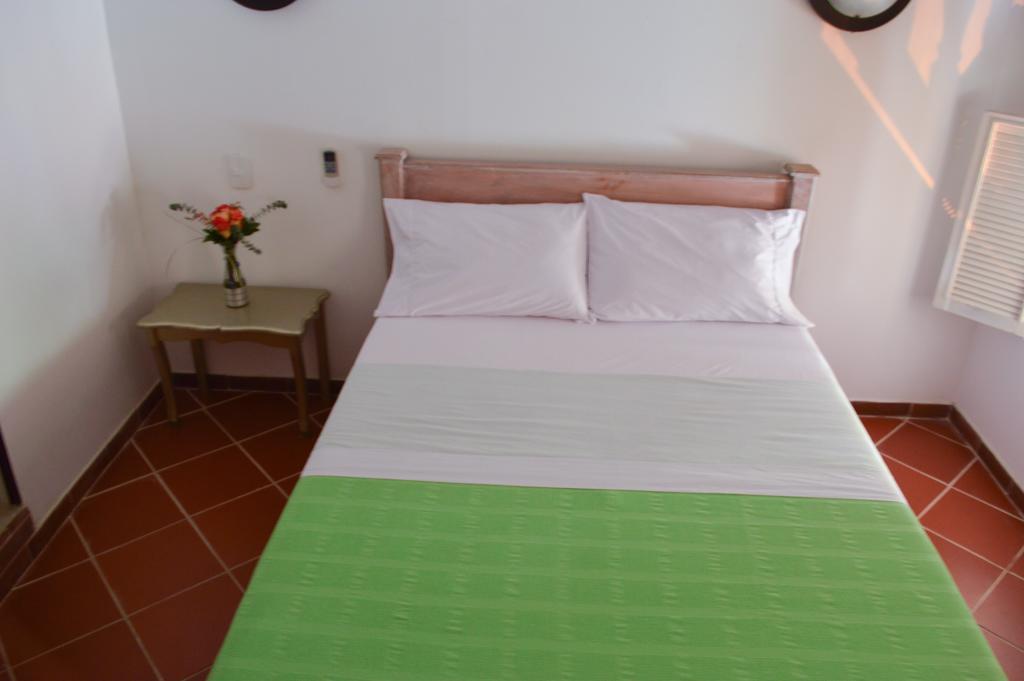 Casa De Santo Domingo Vidal Hostel Cartagena Buitenkant foto